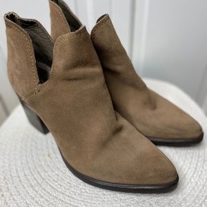 Steve Madden | 'Prezzie' Booties Tan Suede Women Size 11